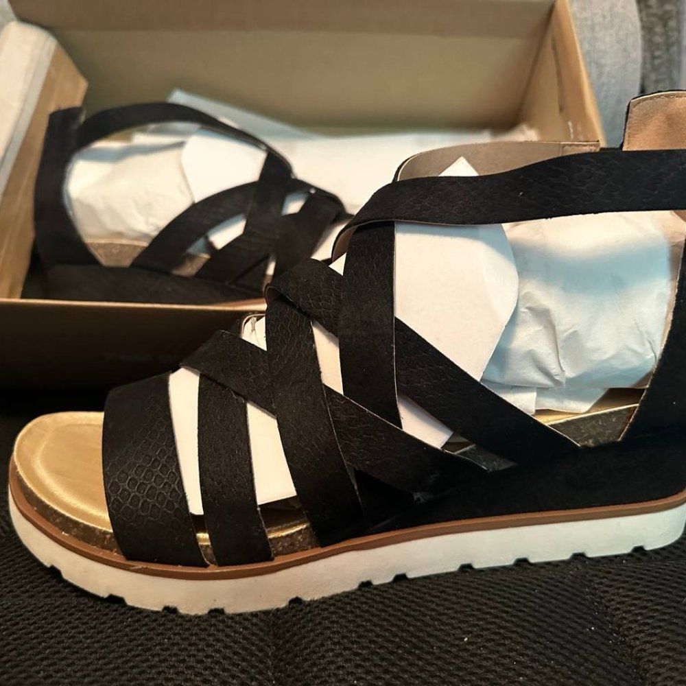 Maurices Sport Strappy Wedge 11 Womens